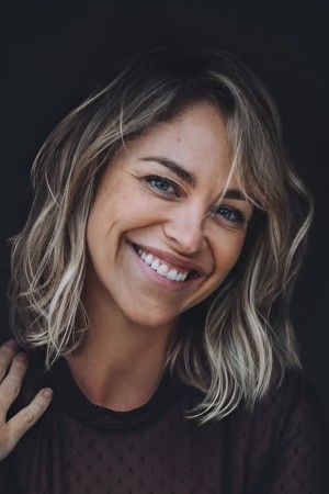 Tóia Ferraz tüm dizileri dizigom'da