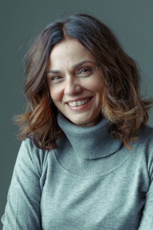 Yara de Novaes tüm dizileri dizigom'da