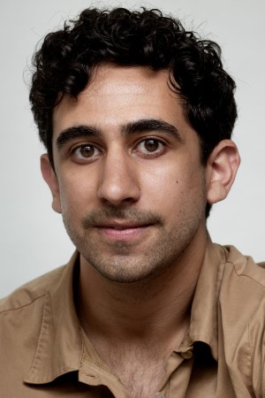 Arash DeMaxi tüm dizileri dizigom'da