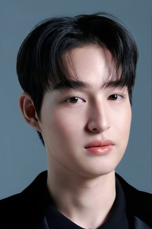 Poon Akkharaphat Sutiteannarong tüm dizileri dizigom'da