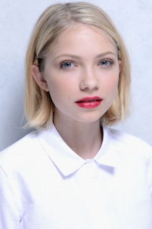 Tavi Gevinson tüm dizileri dizigom'da