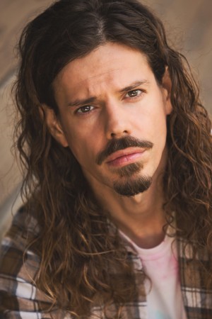 Ben Seaward tüm dizileri dizigom'da