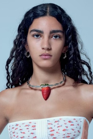 Nina Zem tüm dizileri dizigom'da