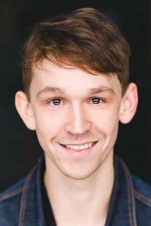 Caleb Ellsworth-Clark tüm dizileri dizigom'da