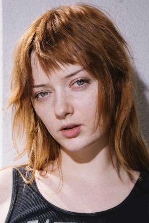 Lindsey Normington tüm dizileri dizigom'da